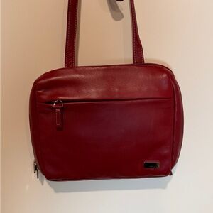 Perlina Deep Red Leather Shoulder Bag